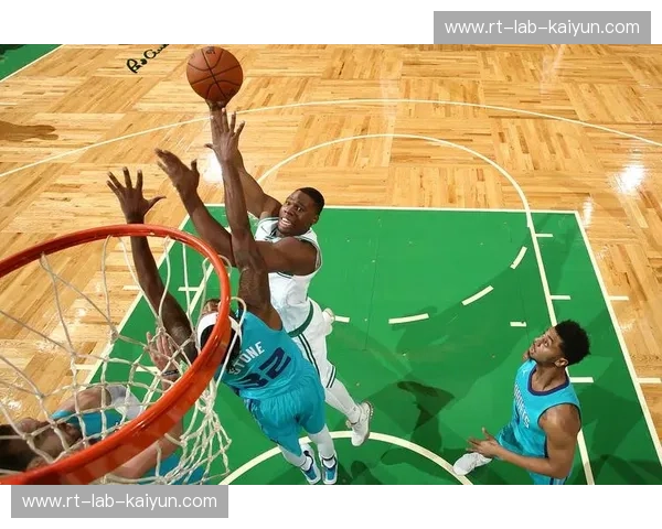 巅峰对决，谁主沉浮？勇士vs凯尔特人直播，共赏这曲冰与火之歌